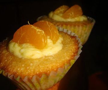 mandarin-orange-cupcakes