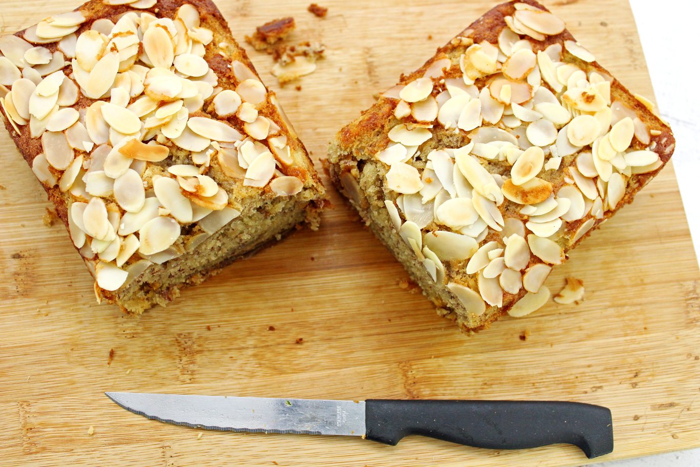 American Banana Almond Bread American Banana Almond Bread