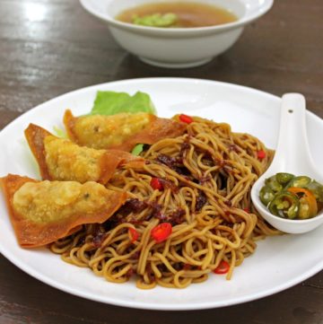 Chinese Wonton Noodles