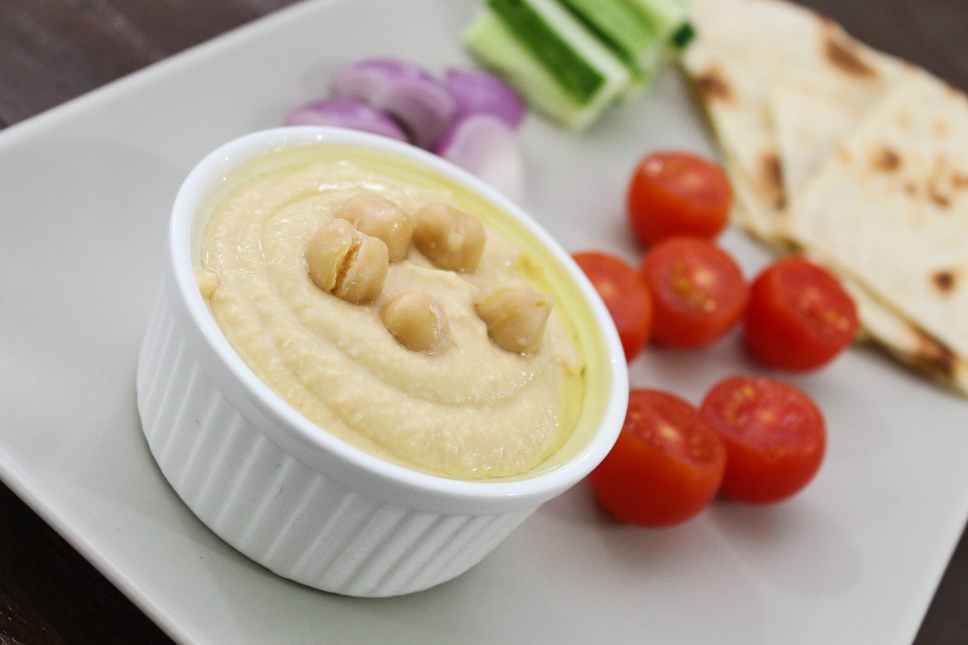 Easy Hummus Recipe