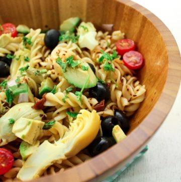 Avocado and artichoke pasta salad