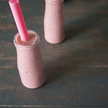 Banana Raspberry Avocado Smoothie