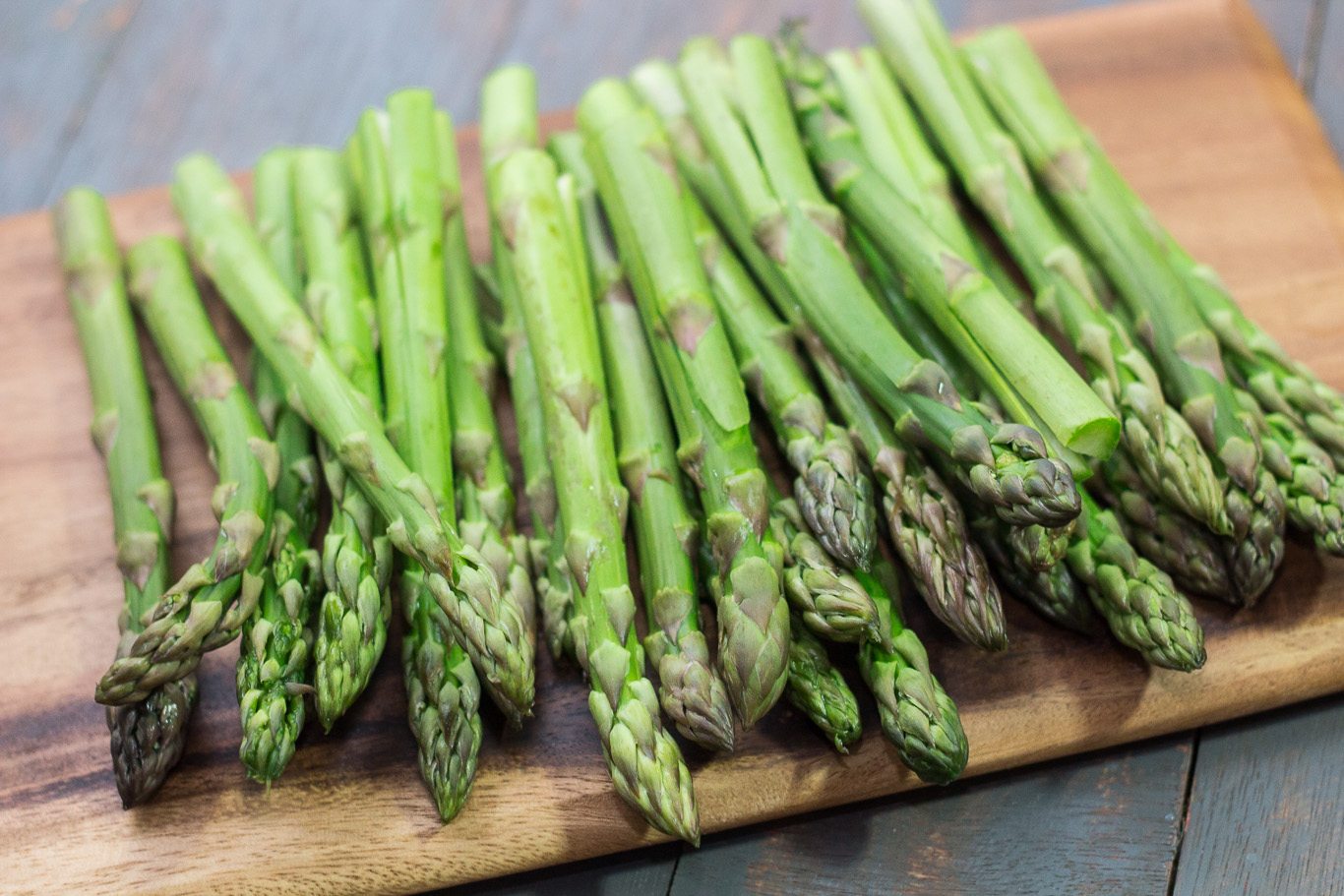 Roasted Asparagus in Balsamic Butter Vinaigrette 