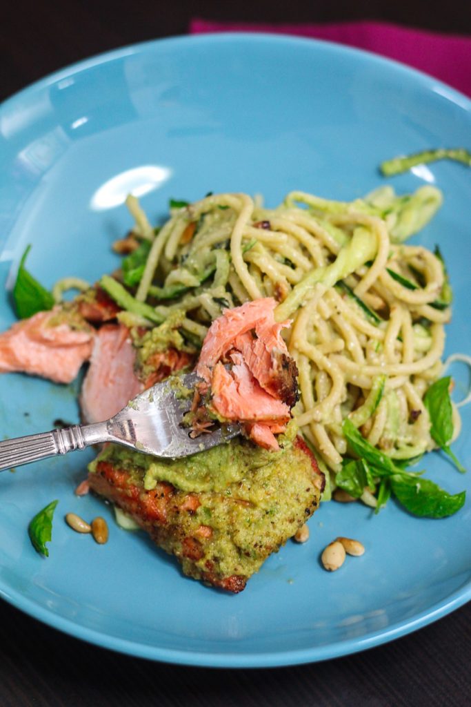 Delicious Pesto Spaghetti with Seared Salmon
