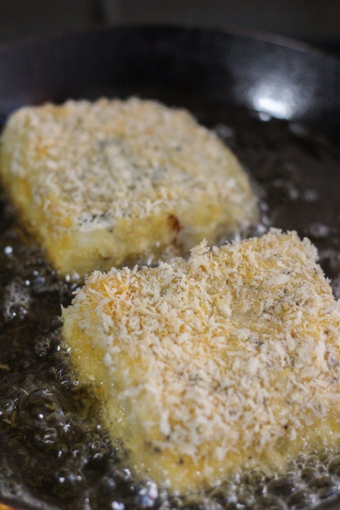 Crispy Cod with Mashed Potatoes and Creamy Chipotle Sauce