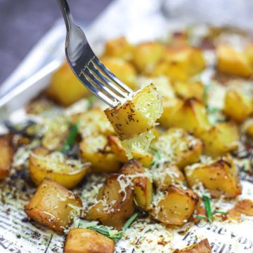 Roasted Garlic Parmesan Potatoes