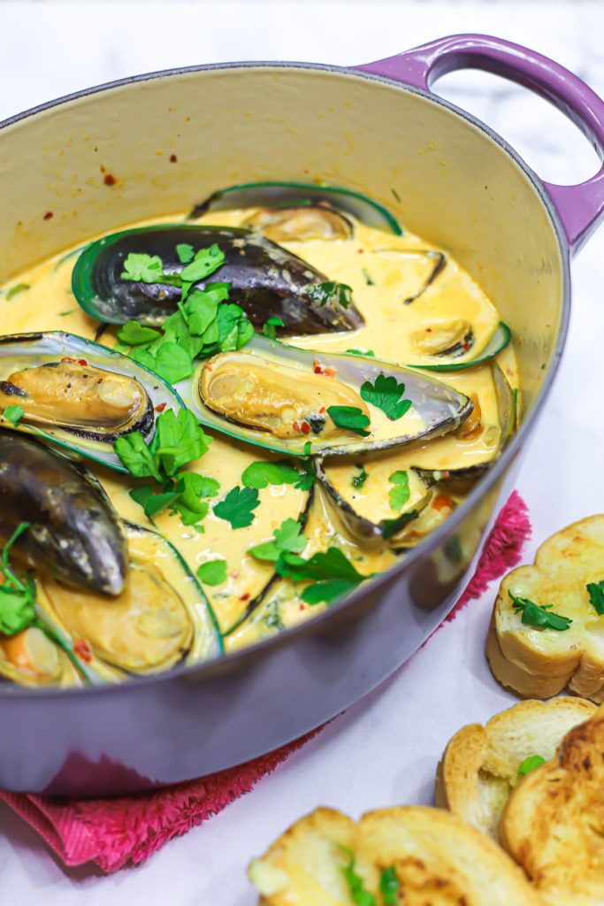 Mussels In Lemon Garlic Butter Sauce