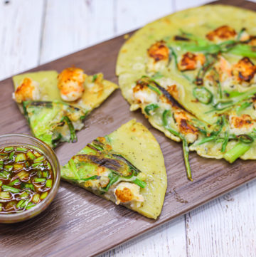 Easy Korean Pancakes - Haemul Pajeon
