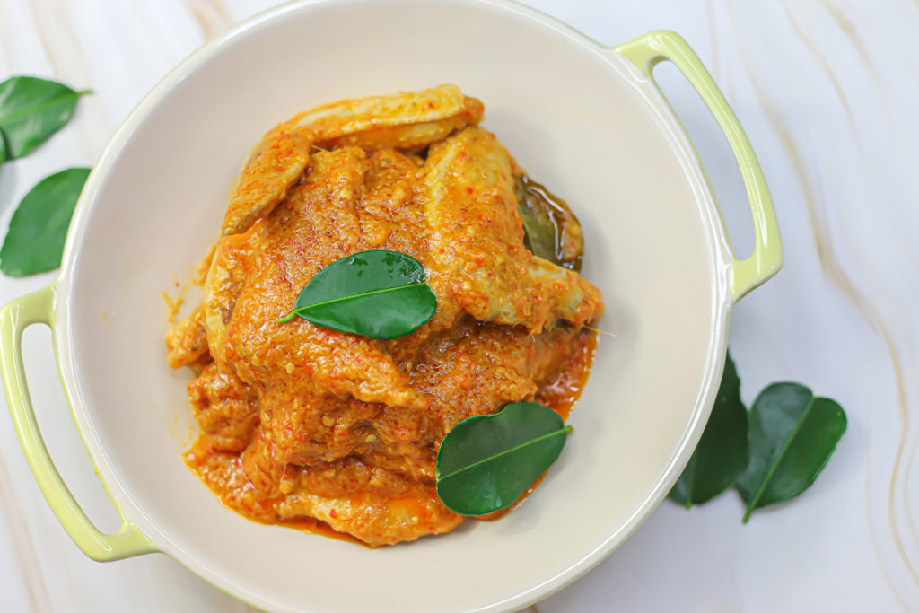 Phat Phet Gai - Spicy Thai Chicken