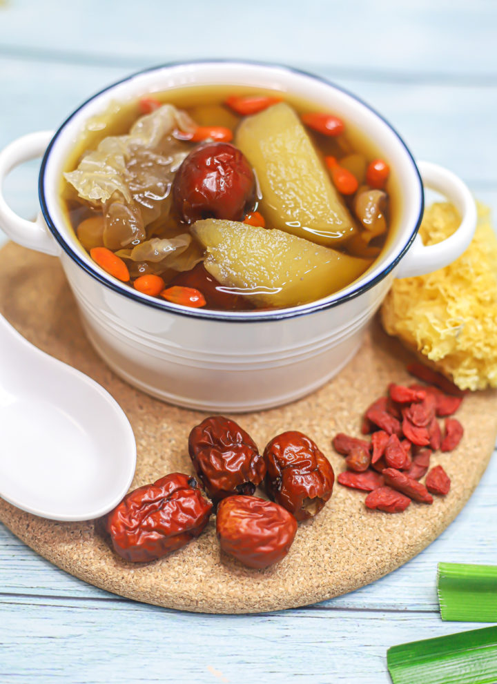 Pear and Snow Fungus Dessert